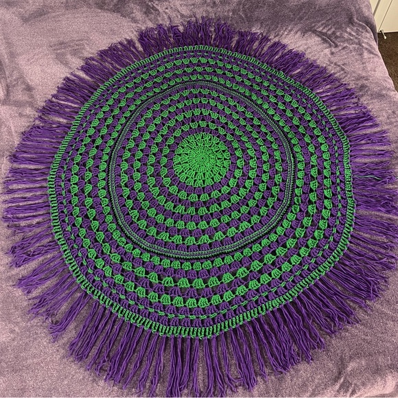 The Jokers Crocheted Round Mandala Throw Blanket Large - Picture 2 of 7